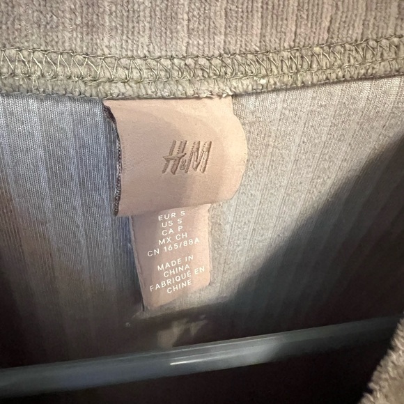 H&M Ribbed Pajama Set - Picture 5 of 5